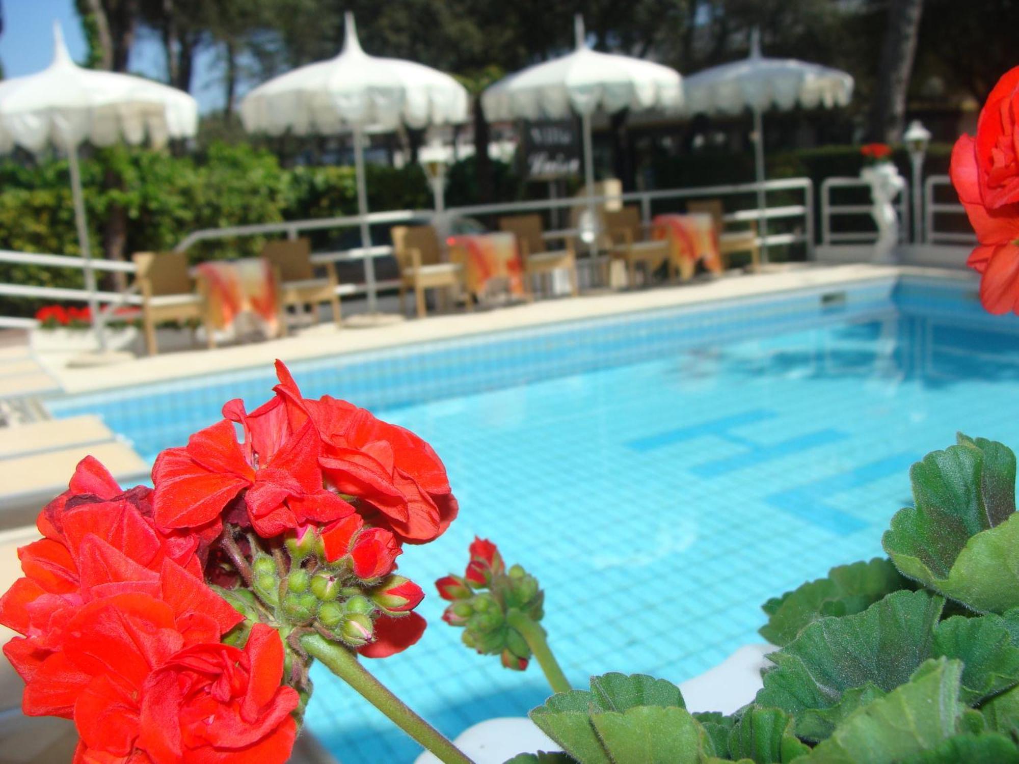 Hotel Villa Luisa لينانو سابيادورو المظهر الخارجي الصورة