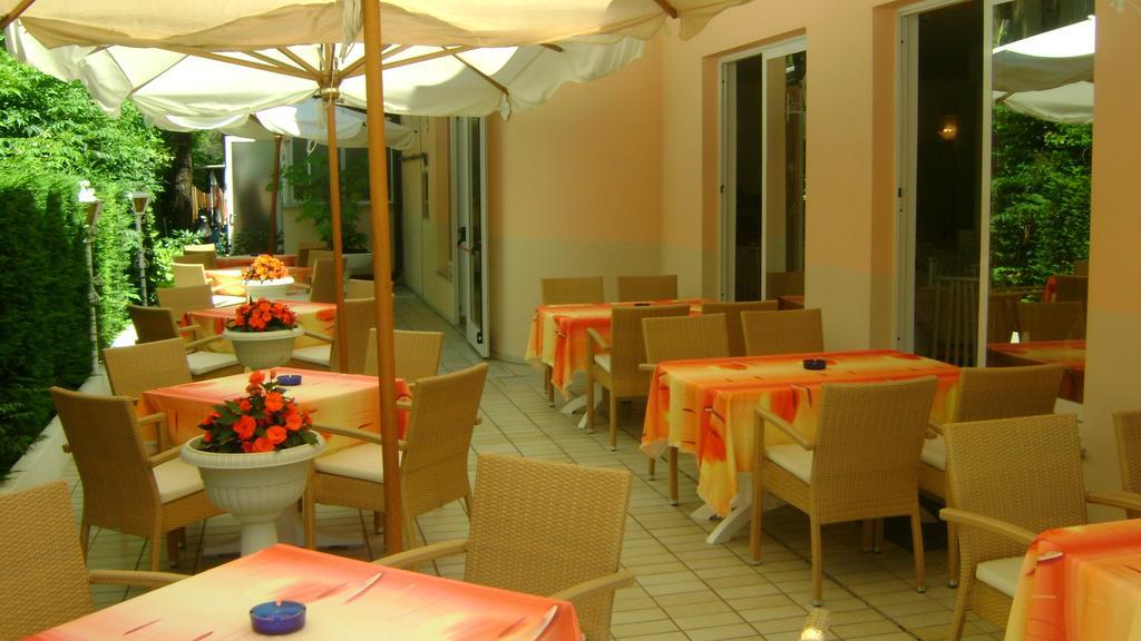 Hotel Villa Luisa لينانو سابيادورو المظهر الخارجي الصورة